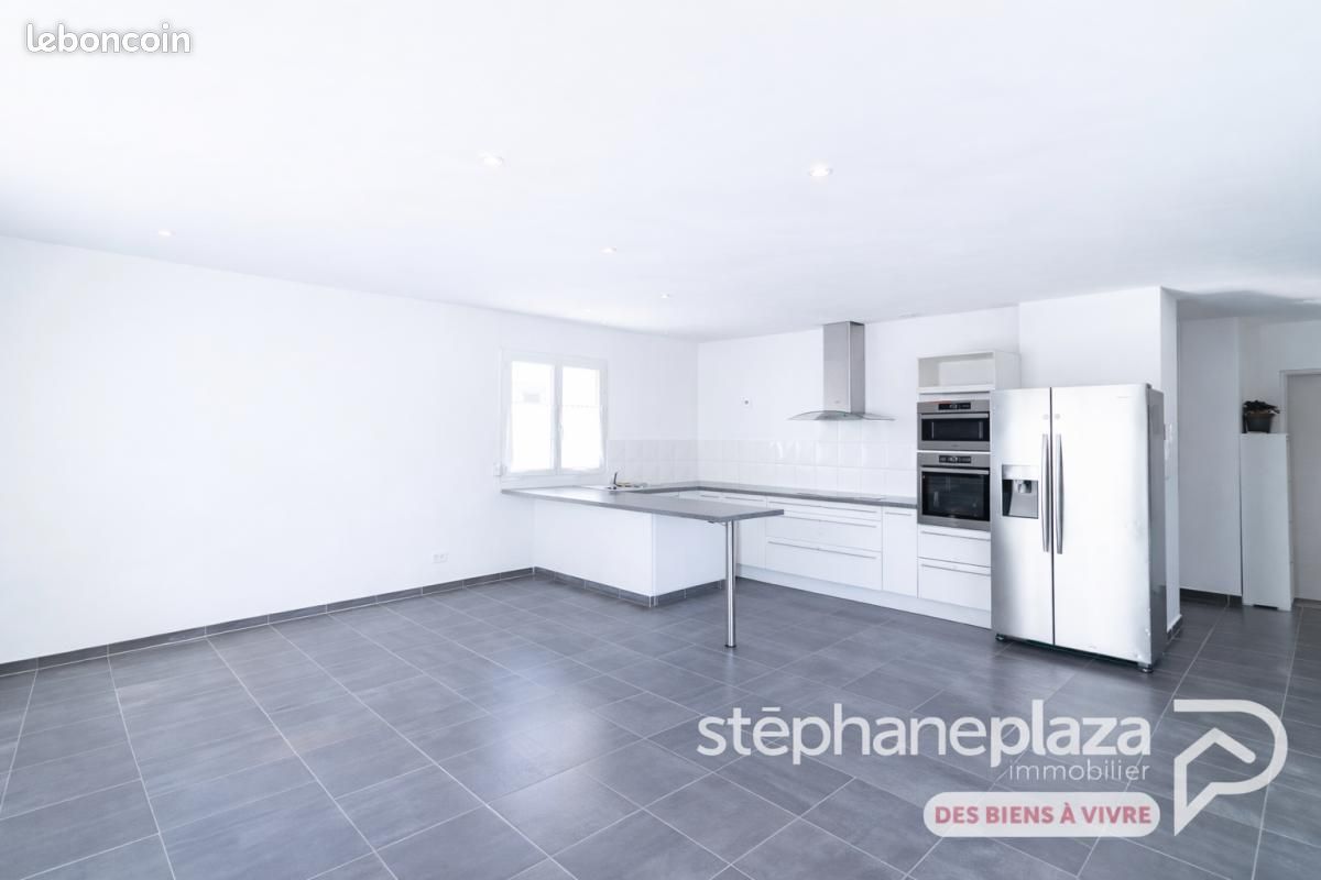 Maison 5 pièces 101 m² · à Bourg-en-Bresse · 101 m² · 247 000 €