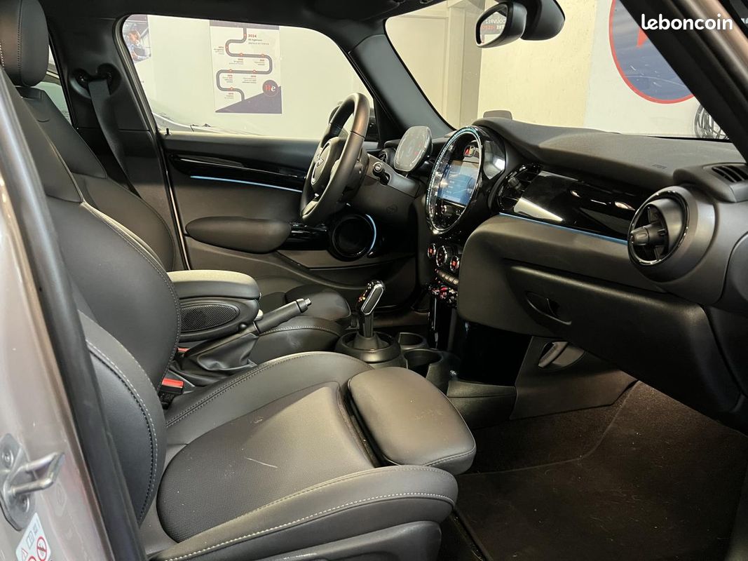 MINI COOPER Mini 5 Portes 136ch Edition Premium Plus BVA7 (image 15)
