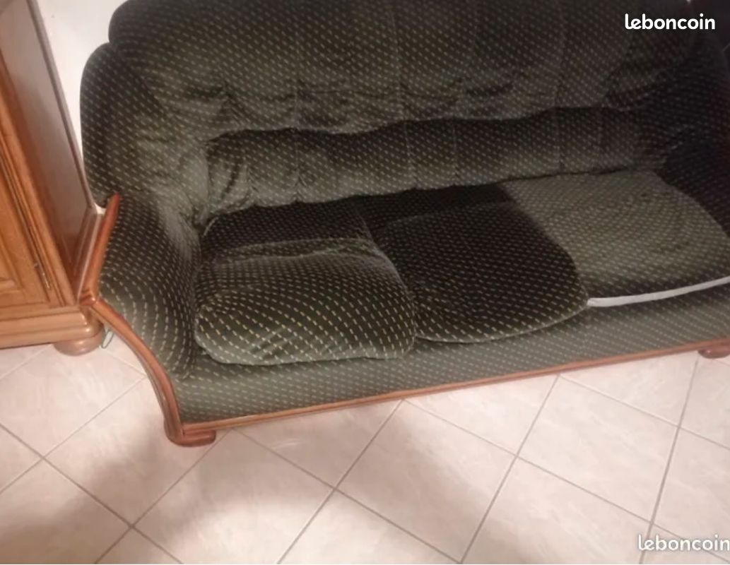 Vend canapé 3 places avec 2 fauteuils (image 1)
