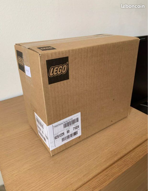 LEGO 71024 boîte scellée de 60 Minifigures SERIE Disney