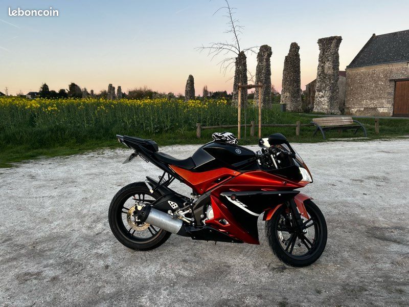 Yzf r125 (image 1)