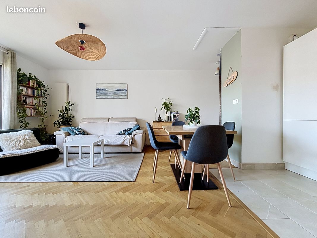 Appartement 2 pièces 47 m² · à Suresnes · 47 m² · 349 999 €