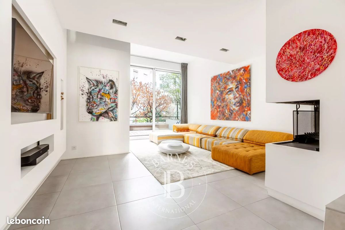 Maison 6 pièces 163 m² · à Paris · 163 m² · 2 800 000 €