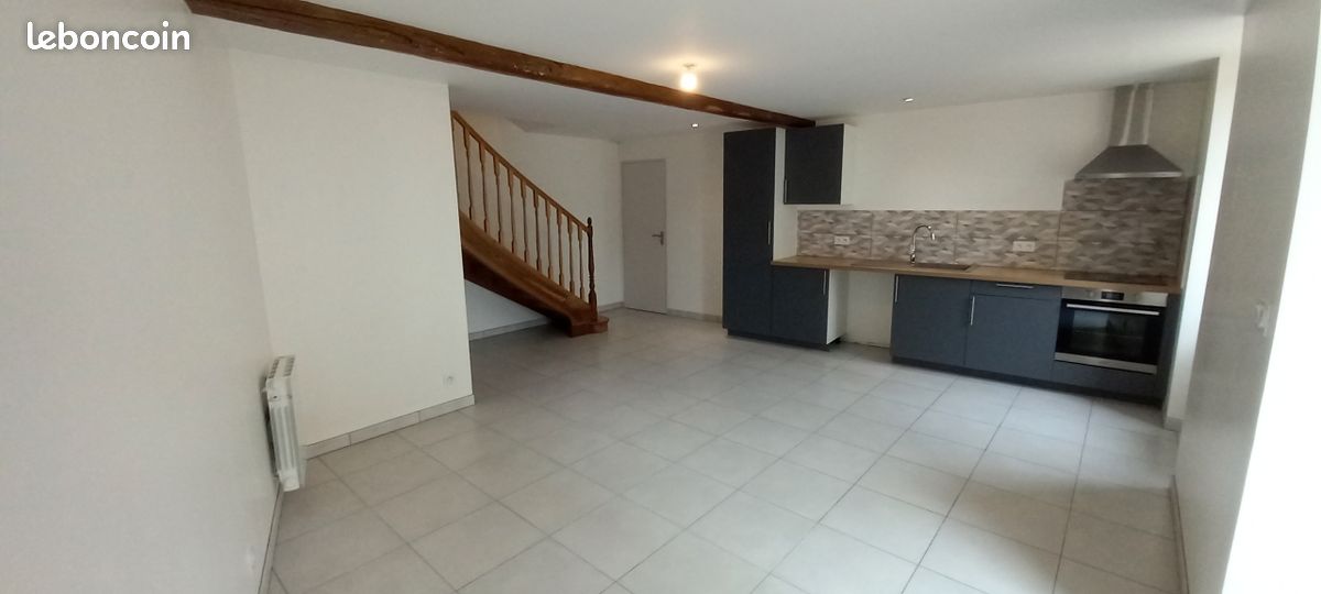Maison 3 pièces 57 m² · à Ruelle-sur-Touvre · 57 m² · 735 €/mois