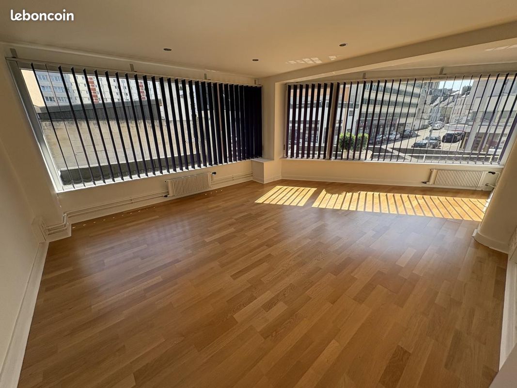 Appartement 6 pièces 179 m² (image 3)