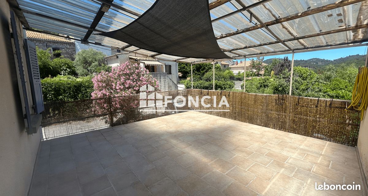 Appartement 3 pièces 76 m² · à Volx · 76 m² · 780 €/mois