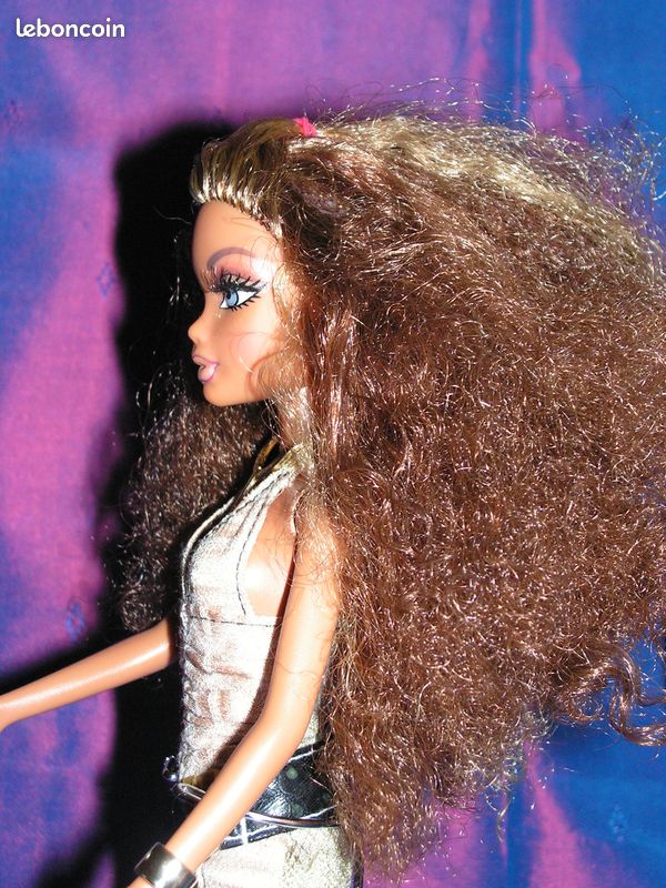 BARBIE et KEN n° B 6709 SOIREE en VILLE 2003 (image 4)