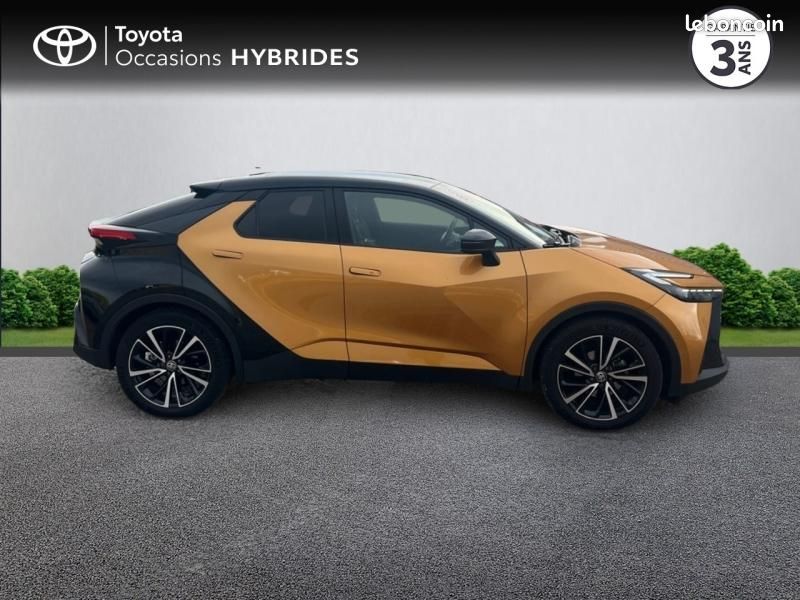 Toyota C-HR 2.0 Hybride 200ch Collection Premiere NG23 (image 17)
