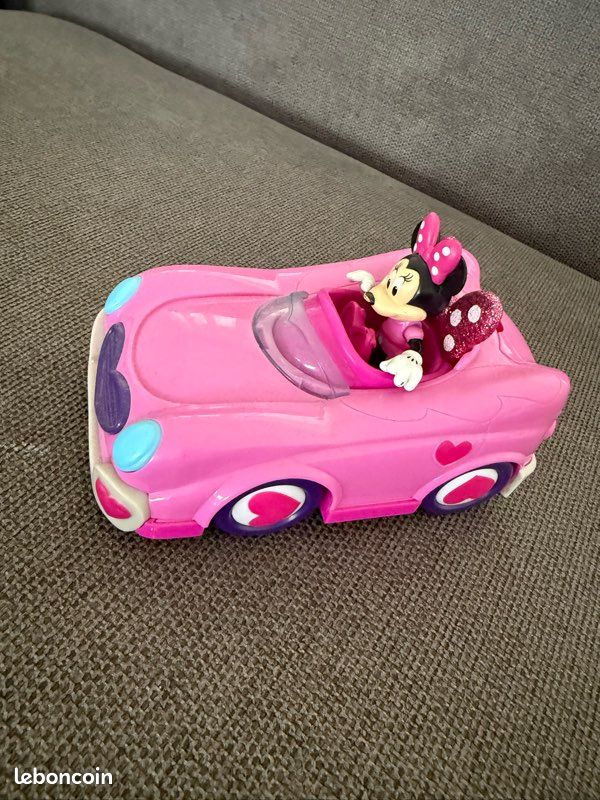 Jeu figurine Minnie et voiturette (image 2)