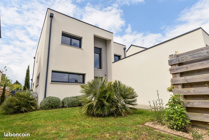 Maison 5 pièces 145 m²