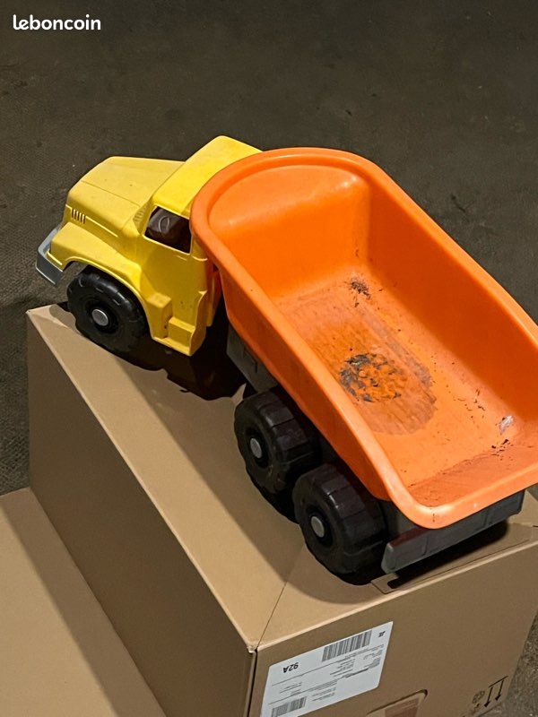 Camion benne jouet (image 2)