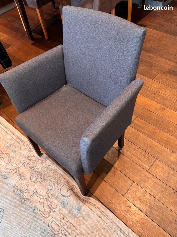Fauteuil de table et de restaurant marron confortable (image 3)