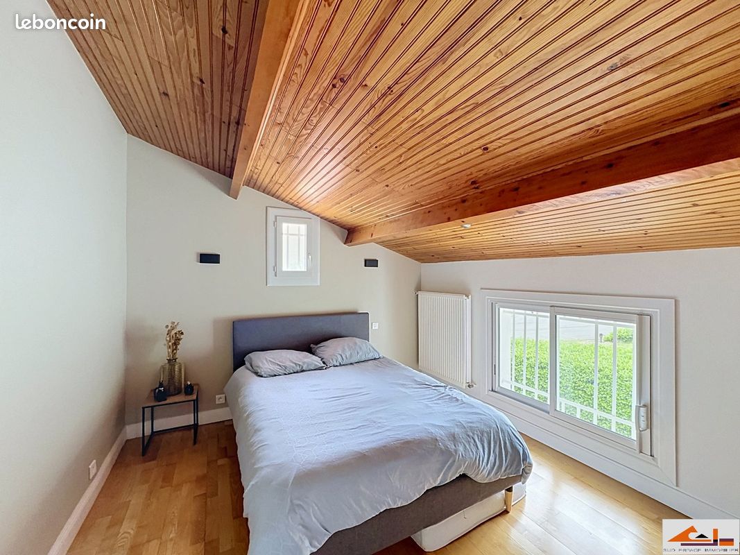 Villa 7 pièces 228 m² (image 15)