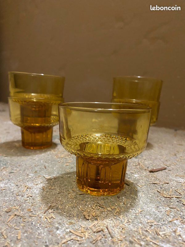 Petits bougeoirs en verre transparent - Lot de 10 cannelures pour Noël