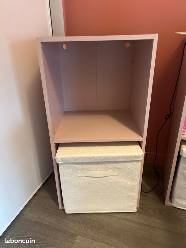 Meuble case rose (image 1)