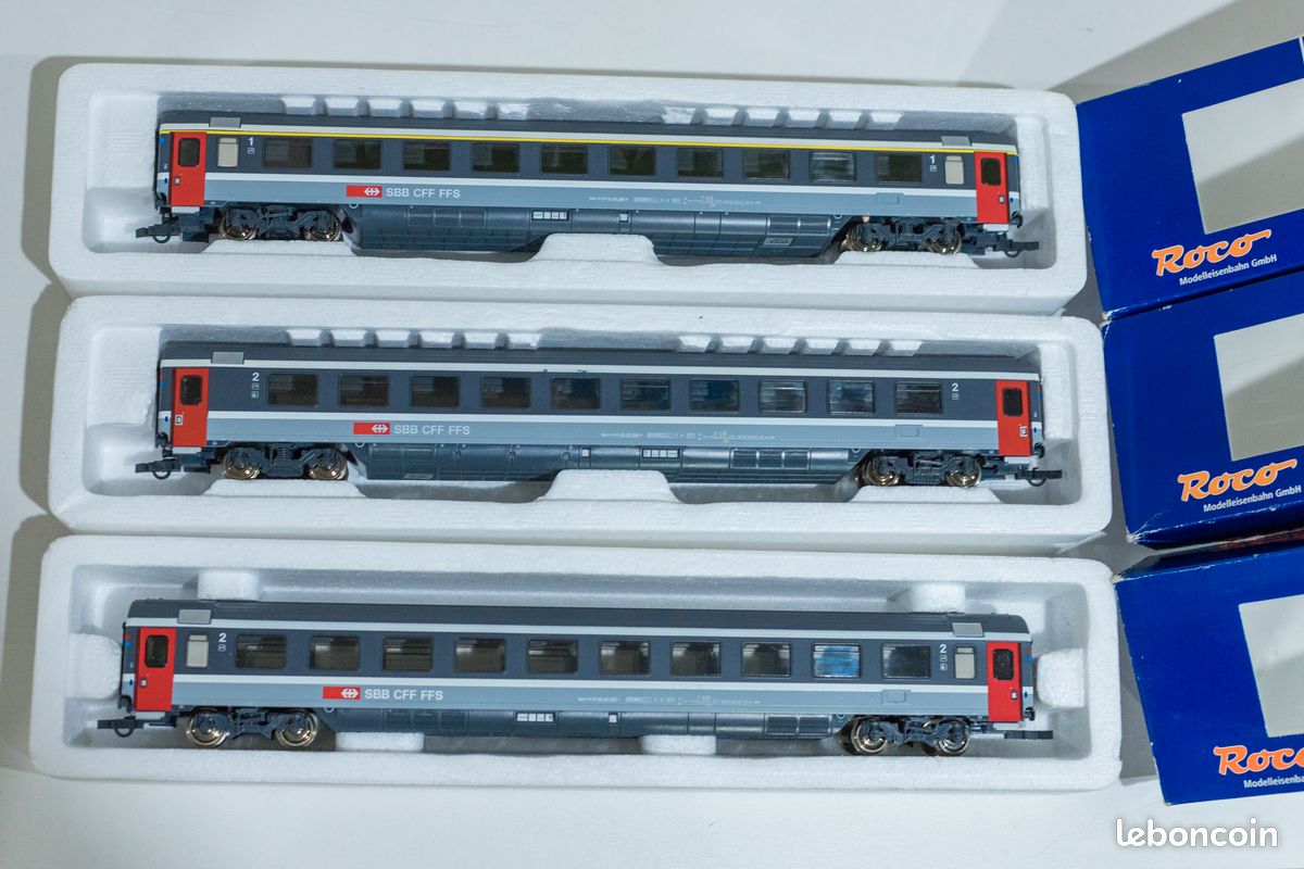 Wagon Long De Train Miniature HO - Compagnies PLM, SBB, FFS (Paris-Lyon-Marseille) - Occasion - Bleu