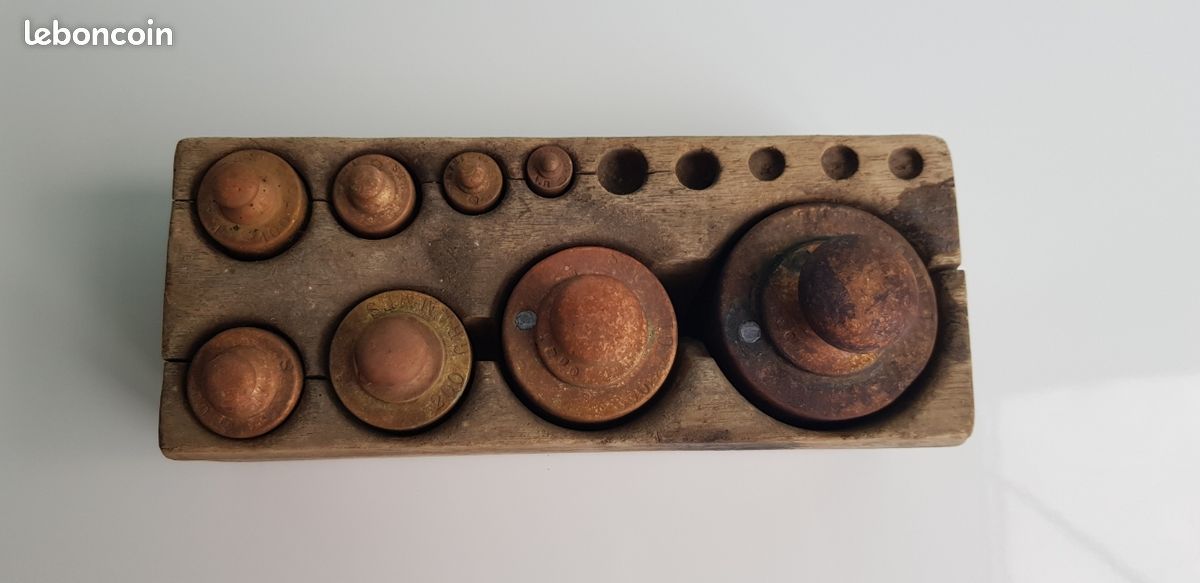 Poids anciens en cuivre (image 4)