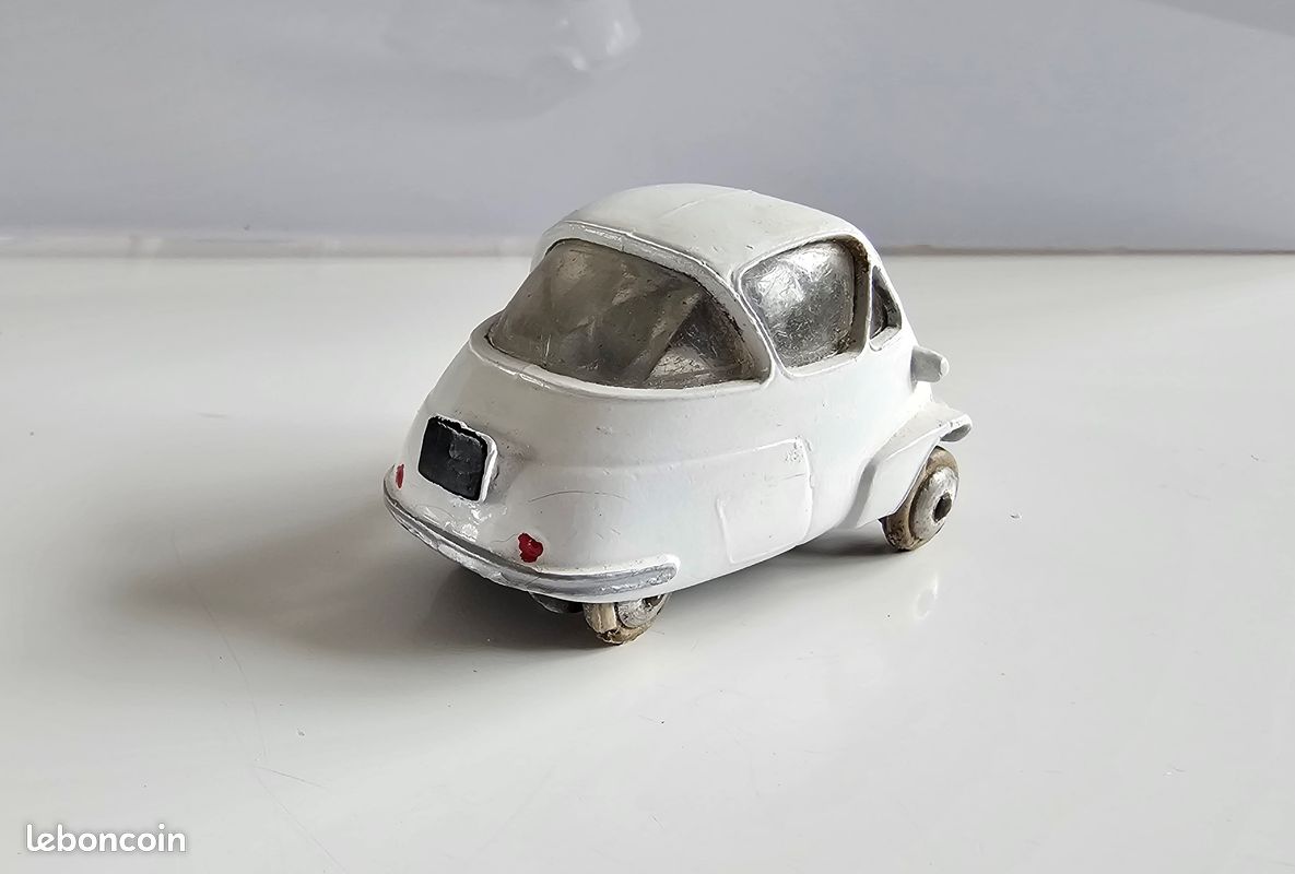 ALTAYA 1/43 MICRO VOITURES VELAM ISETTA de 1957 avec son livret