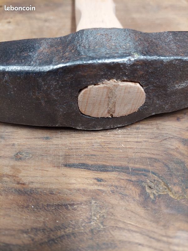 Marteau tailleur de pierre (image 5)