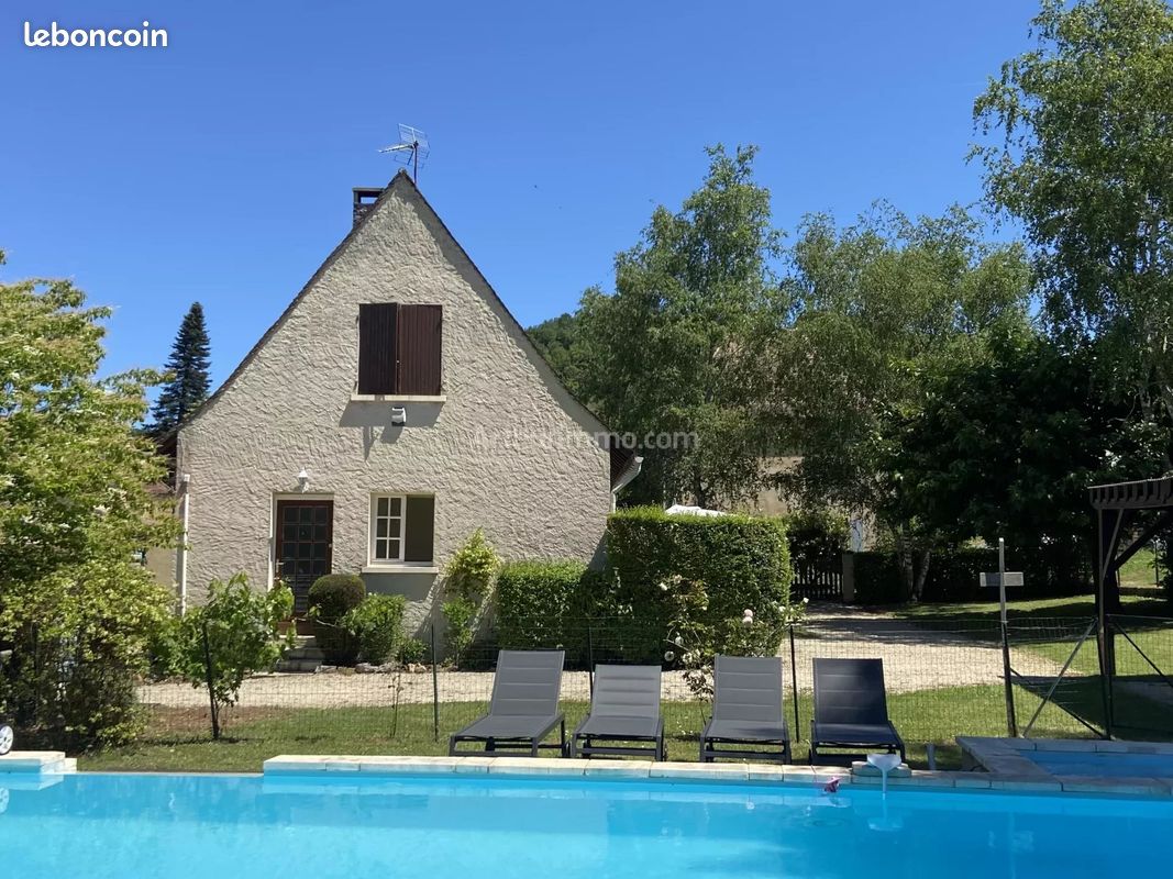 Maison 6 pièces 152 m² - Lalinde 24150 (image principale 0)