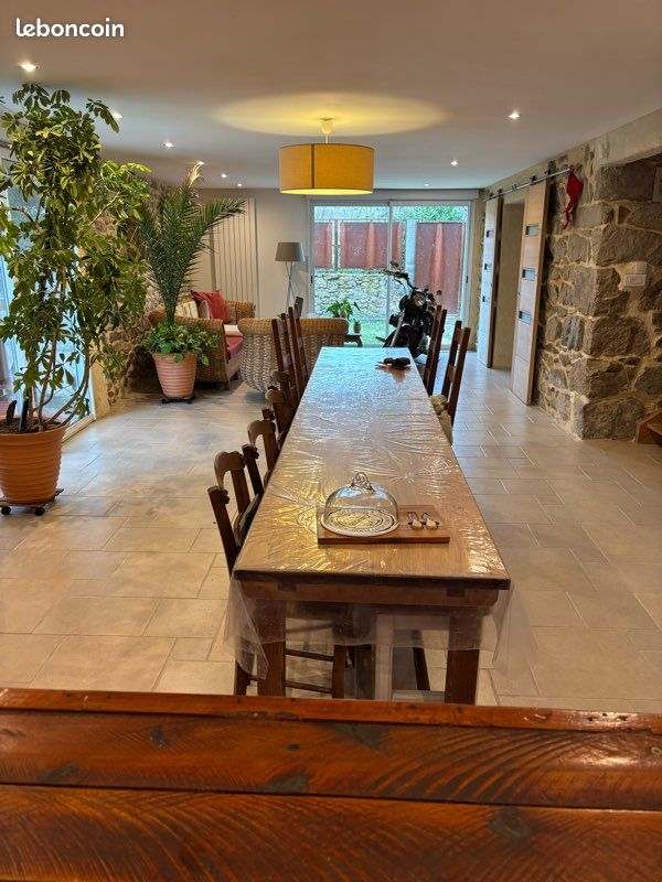 Maison 7 pièces 230 m² · à Saint-Jean-de-Muzols · 230 m² · 395 000 €