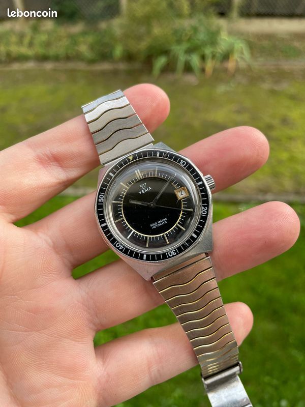 Montre Yema Sous-Marine Vintage Bakélite Montres Bijoux