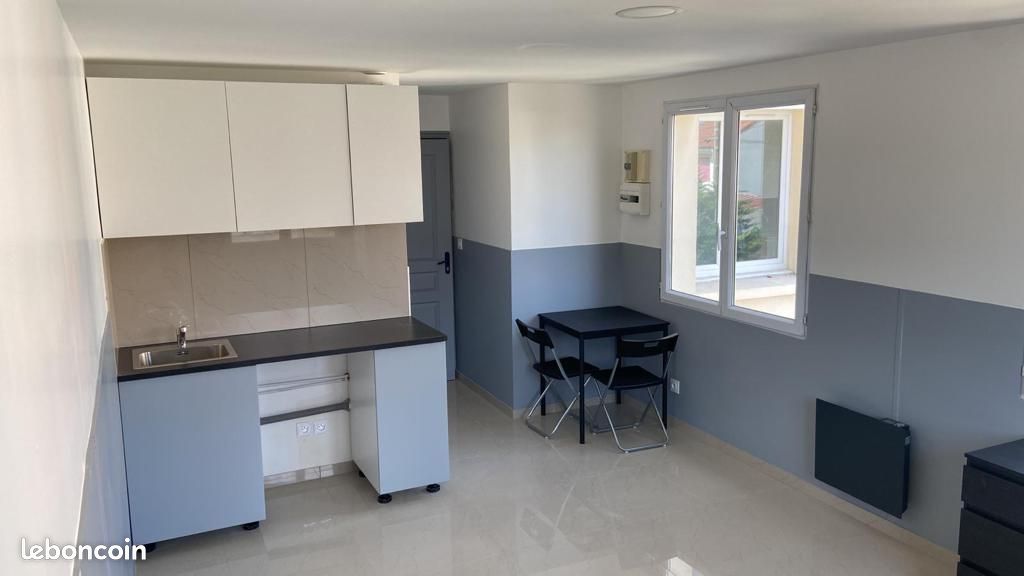 Studio meublé Villejuif 840euros CC (image 3)