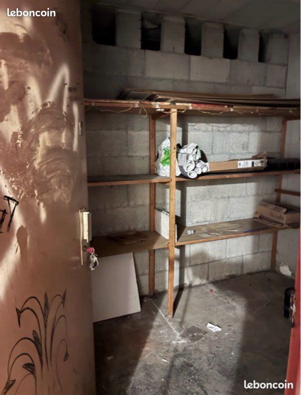 À vendre – Cave sèche en résidence sécurisée