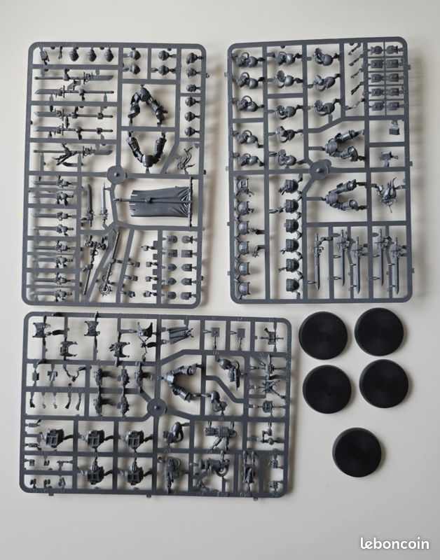 WARHAMMER 40K CHEVALIER gris entièrement peint armée avec Forgeworld