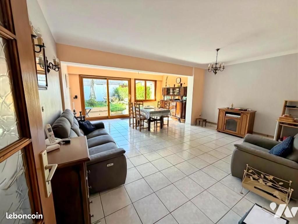 Maison 4 pièces 85 m² · à Hem · 85 m² · 215 150 €