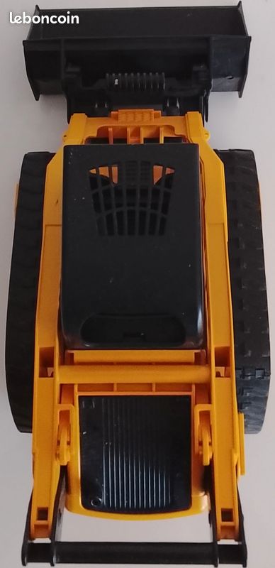 Bulldozer en jouet de marque caterpillar bruder (image 5)