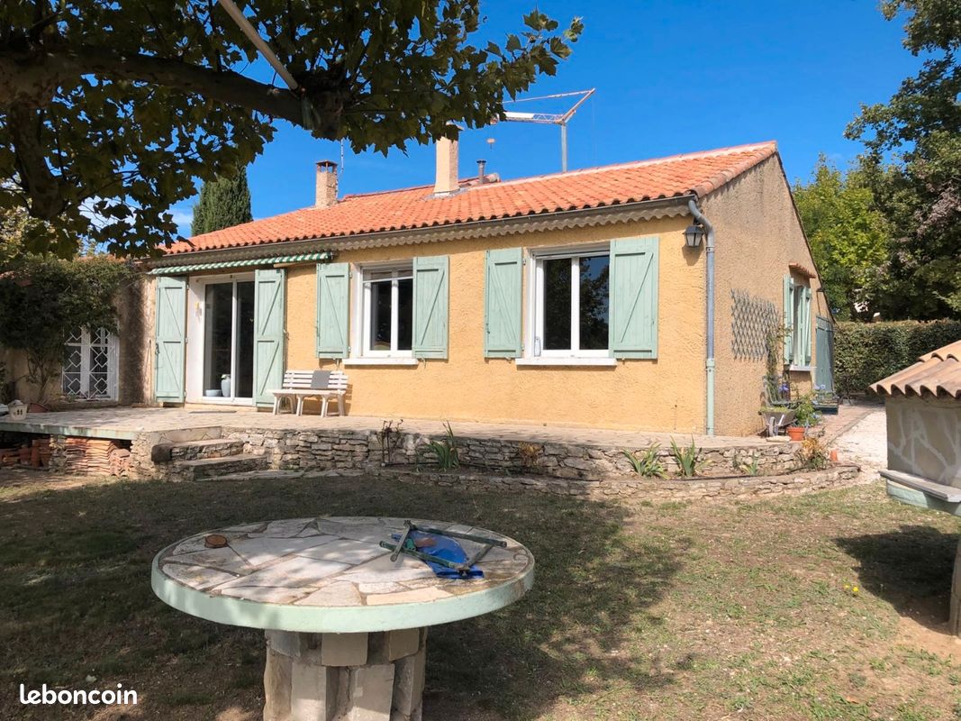 Maison Aix Nord 10 mm centre Aix vue Sainte Victoire