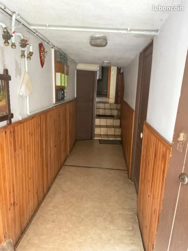 Appartement 4 pièces 72 m² · à Thiers · 72 m² · 415 €
