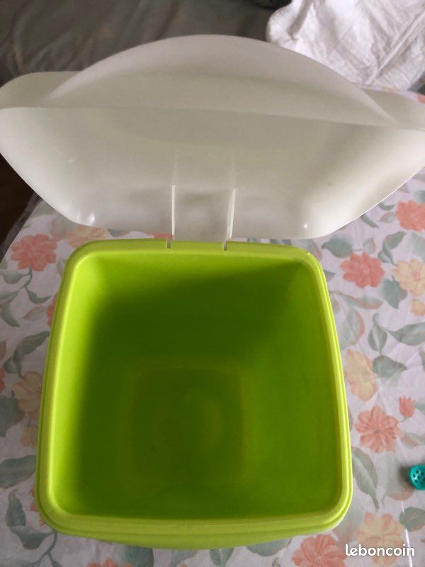Poubelle de salle de bain (image 5)