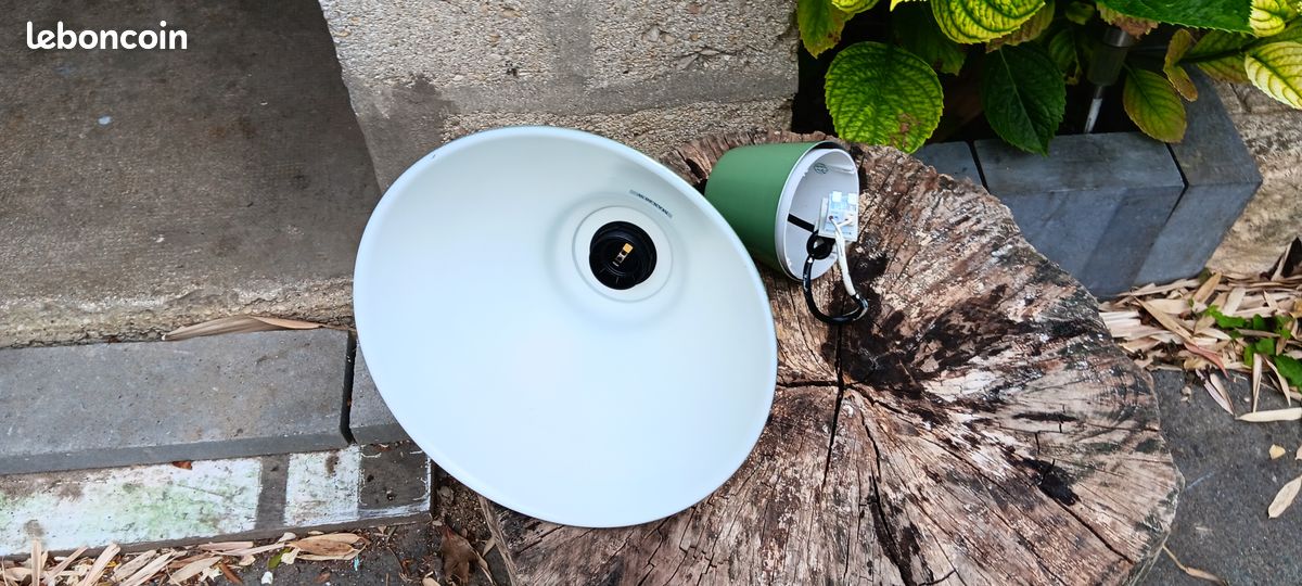 Luminaire (image 2)