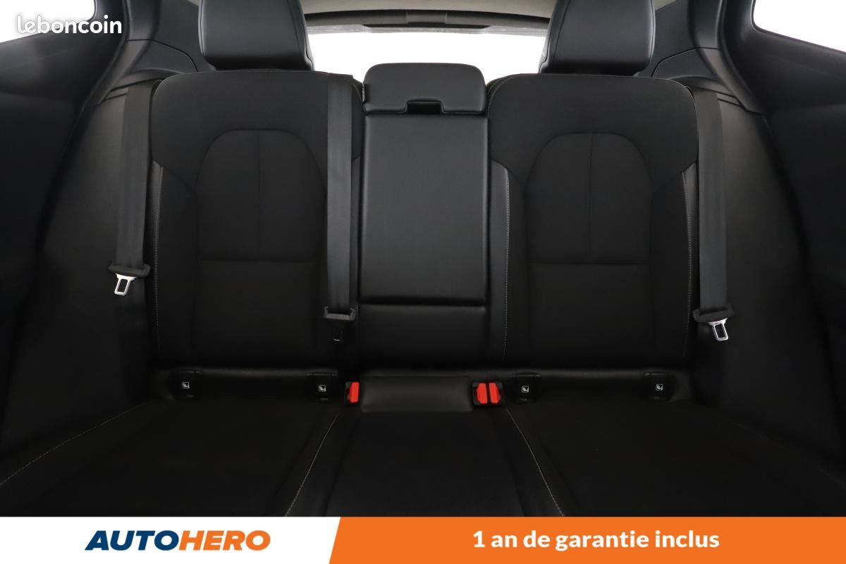 Volvo XC40 2.0 D3 AdBlue Business Geartronic 8 150 ch (image 9)