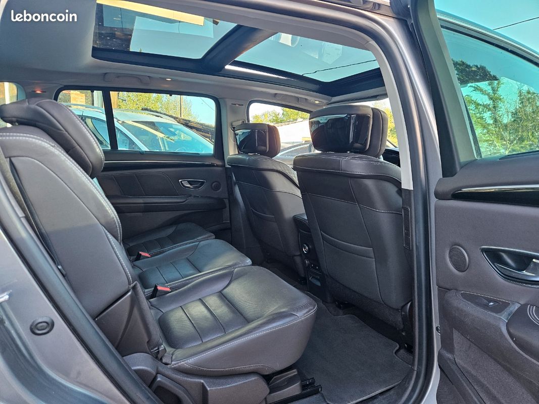 Renault espace v 1.6 dci 160 cv 7 places initiale paris (image 4)