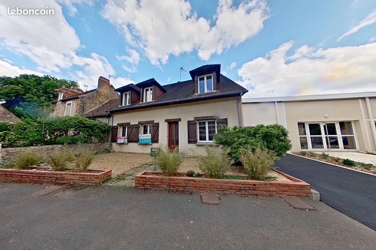 Maison 4 pièces 146 m² · à Solesmes · 146 m² · 129 500 €