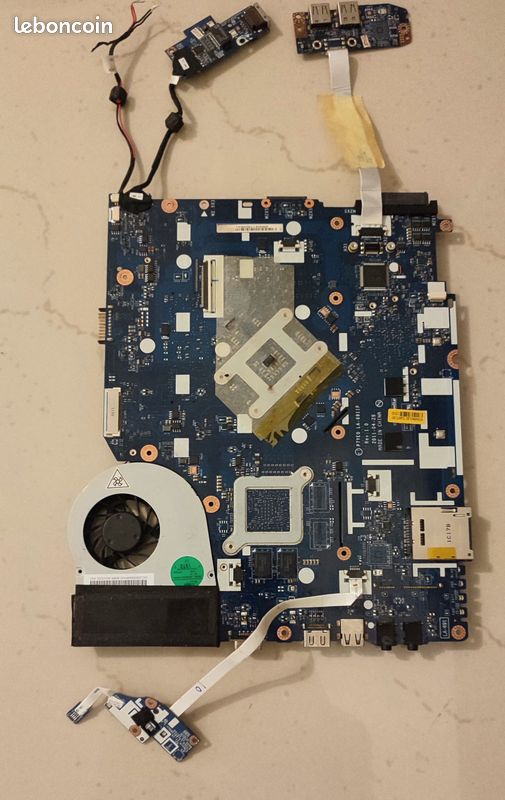 Kit complet Carte Mère LA-6911P (Acer 7750G / Packard Bell) - Testée OK (image 2)
