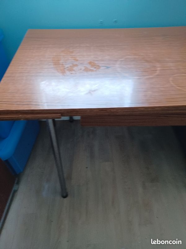 Table (image 1)