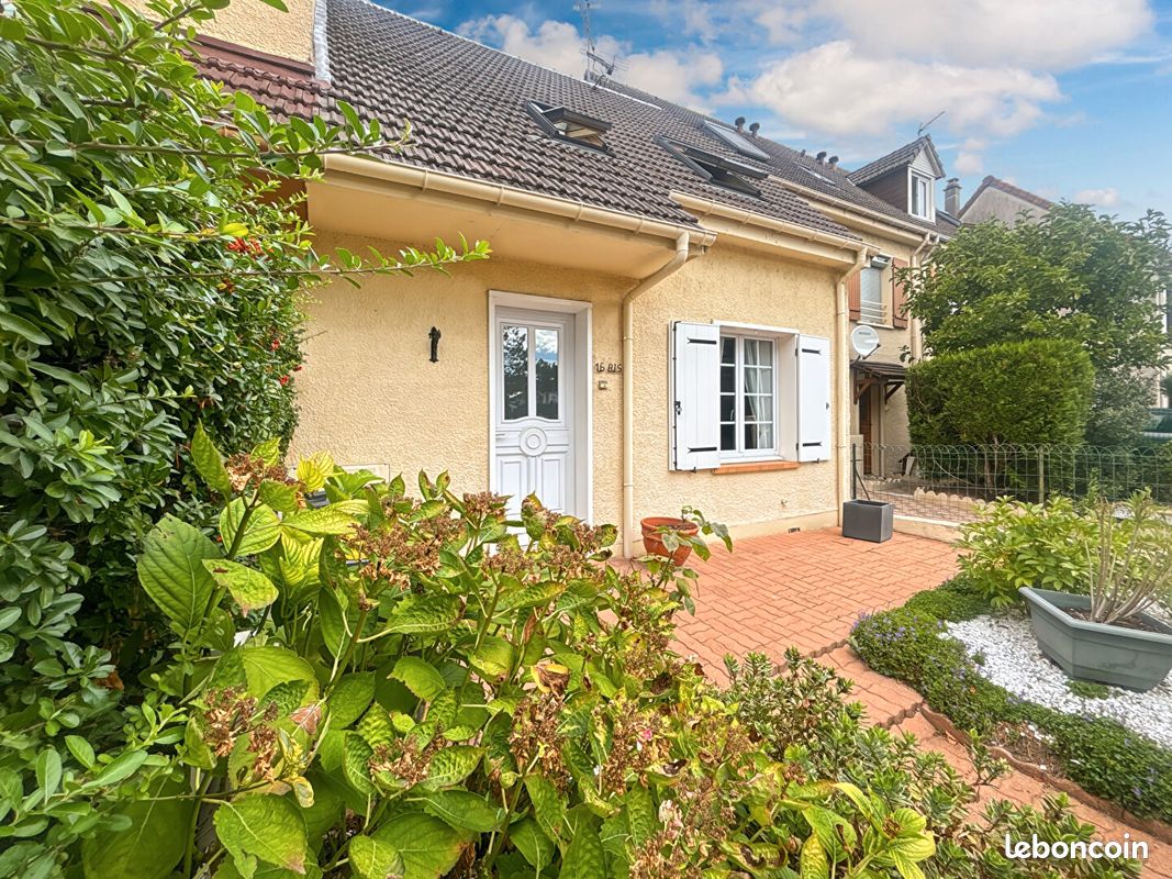 Maison 4 pièces 87 m² · à Mantes-la-Jolie · 87 m² · 180 000 €