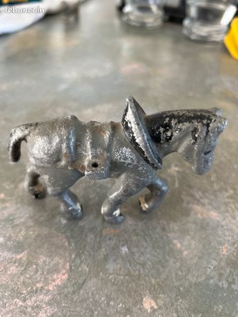 Ancien Cintre En Plomb Pour Chien – Équipement Cheval – Fabriqué Au Royaume-Uni