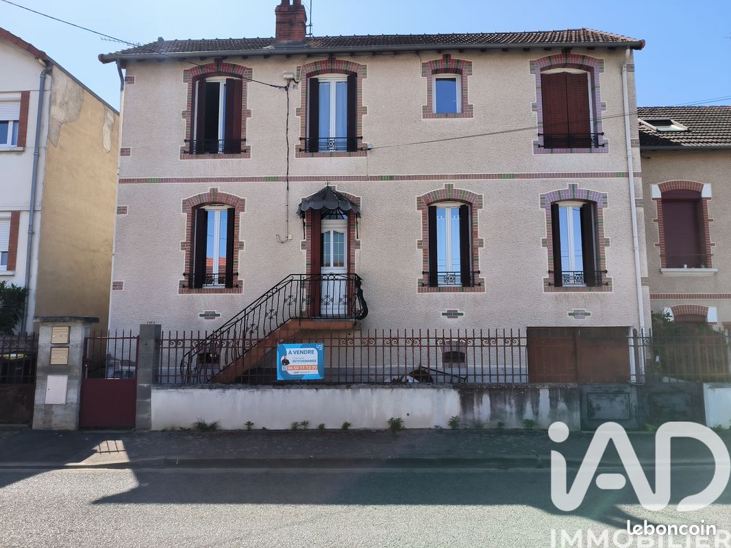 Immeuble 121 m² · à Montluçon · 121 m² · 179 000 €