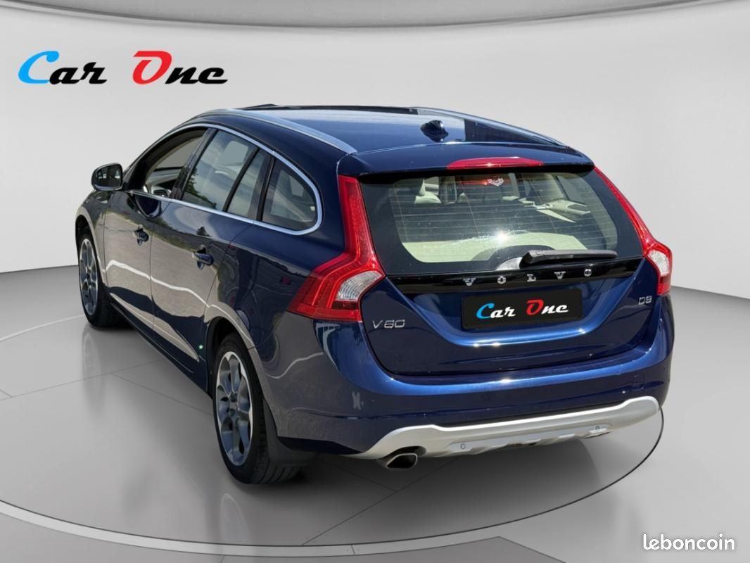 Volvo V60 D4 163 ch StopetStart Ocean Race Edition Geartronic (image 6)