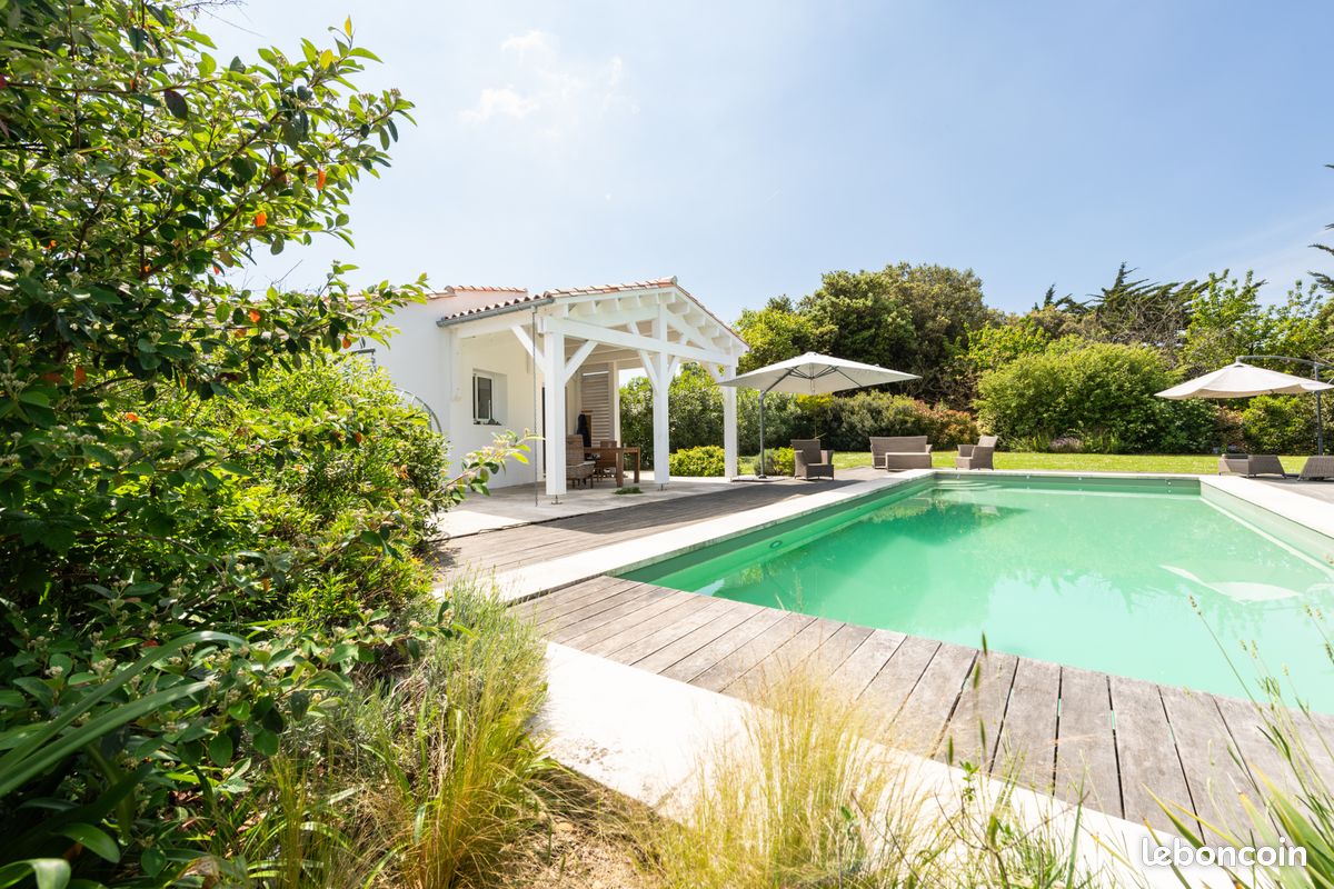 Maison 5 pièces 130 m² · à La Flotte · 130 m² · 1 260 000 €