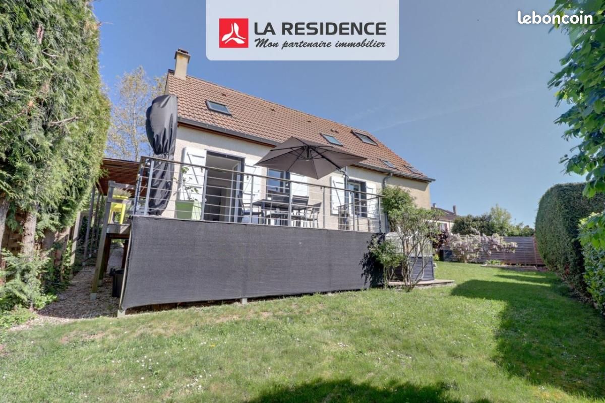 Maison 6 pièces 115 m² · à Jouy-le-Moutier · 115 m² · 415 900 €