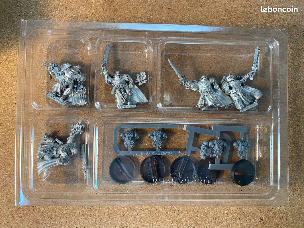 Black Templars Sword Brethren / frères d’épée V4 4th edition (image 2)