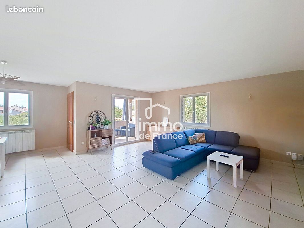 Maison 4 pièces 96 m² · à Blyes · 96 m² · 1 150 €/mois