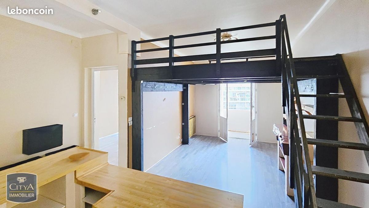 Appartement 3 pièces 64 m² · à Toulon · 63,5 m² · 130 800 €