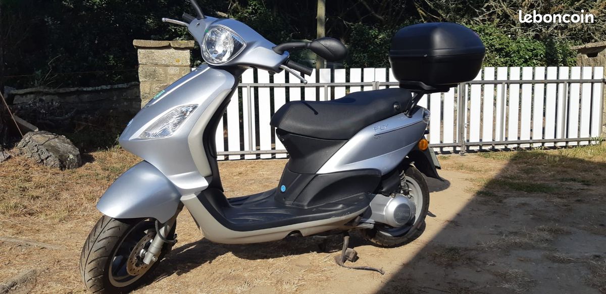 Scooter Piaggio 125cm3 quasi neuf (image 1)